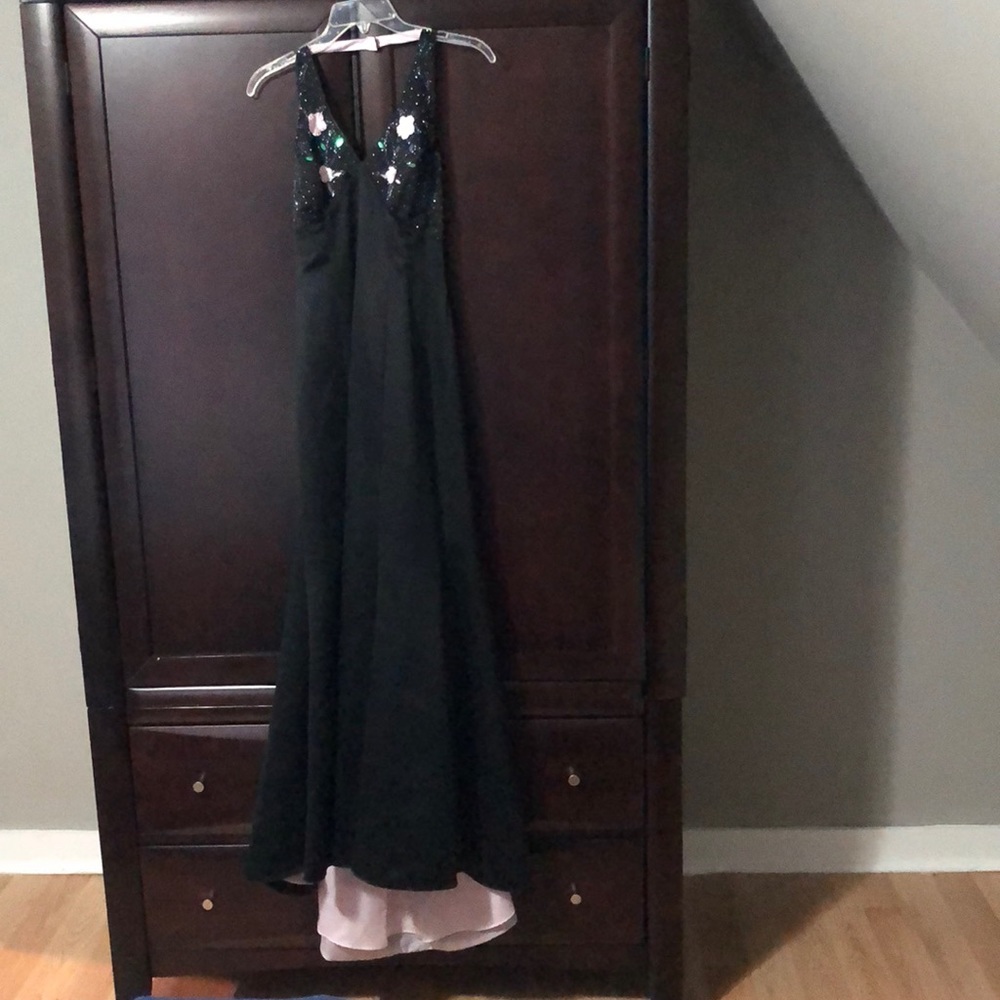 Black halter mermaid dress